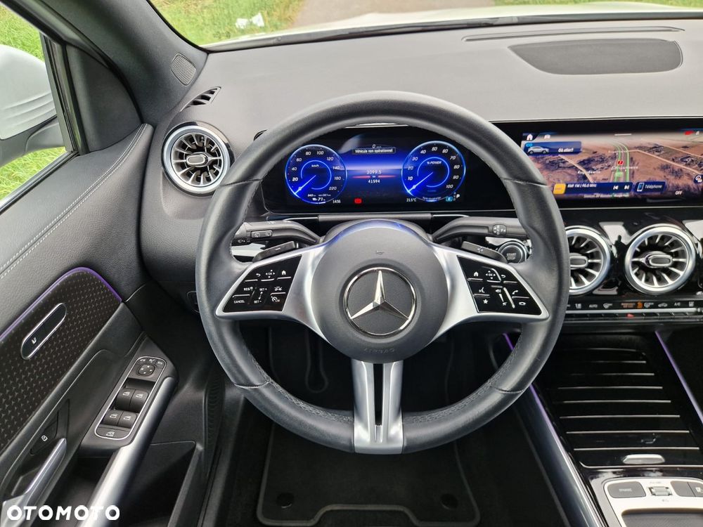 Mercedes-Benz EQA 250+ - 15