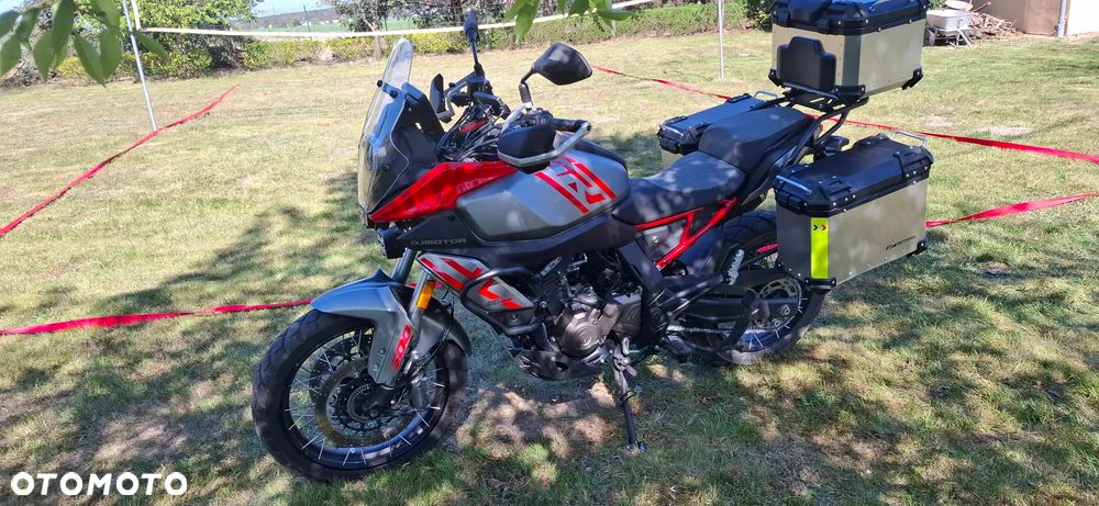 QJMOTOR SRT 600SX - 2