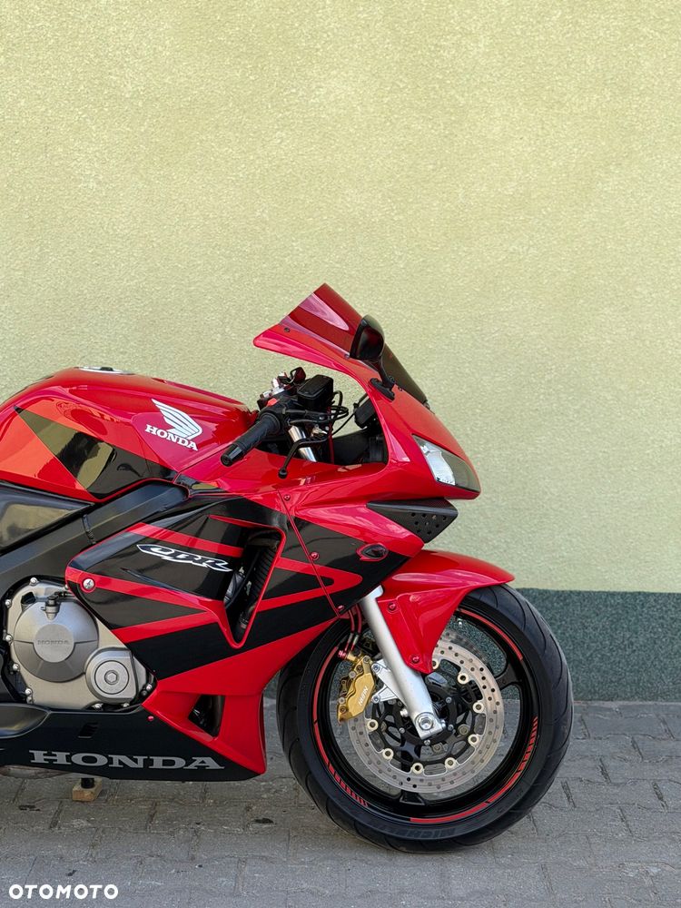 Honda CBR - 6