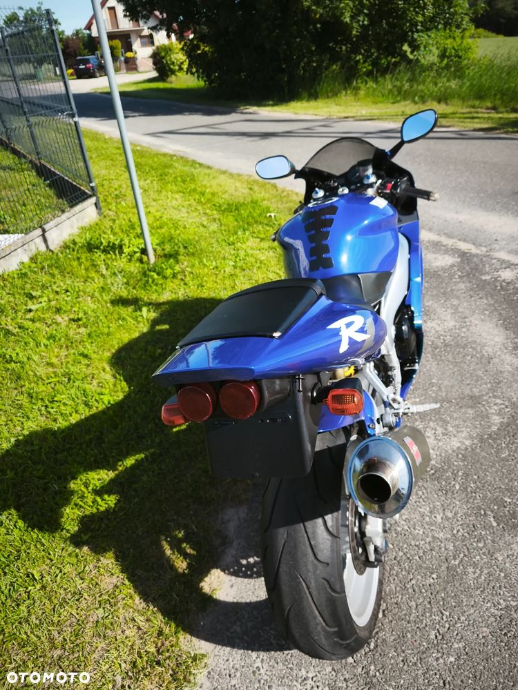 Yamaha R1 - 15