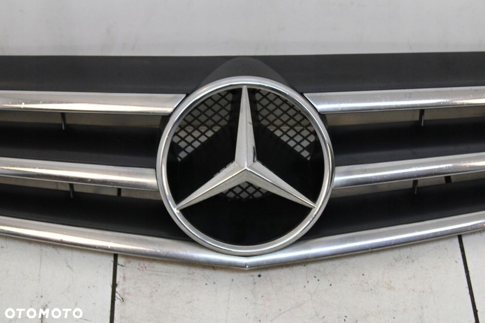 mercedes clc coupe w203 08r- grill atrapa chłodnicy - 3