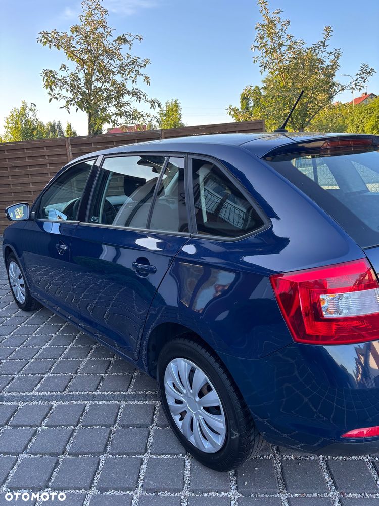 Skoda RAPID 1.2 TSI Ambition - 10