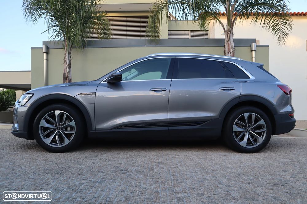Audi e-tron 50 quattro Advanced - 43