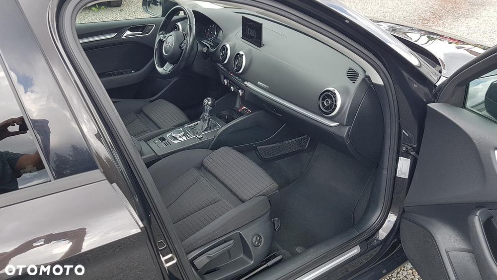 Audi A3 Limousine 2.0 TDI quattro S tronic design - 28