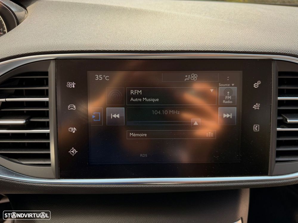 Peugeot 308 SW 1.2 PureTech Allure - 42