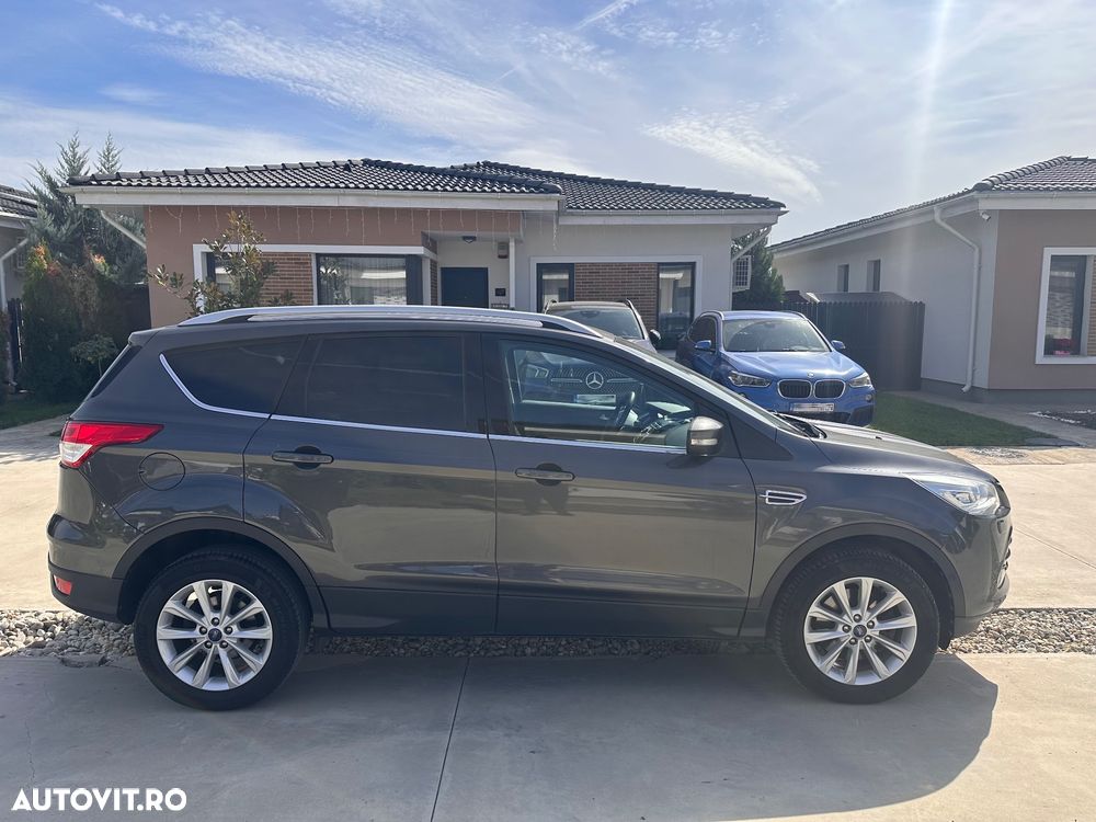 Ford Kuga - 4