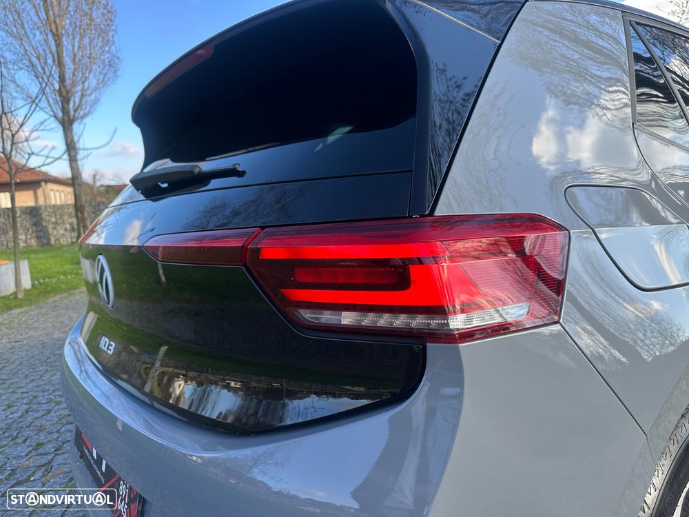 VW ID.3 Pro Performance - 9