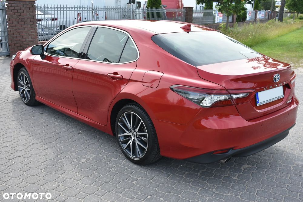 Toyota Camry 2.5 Hybrid Executive CVT - 6