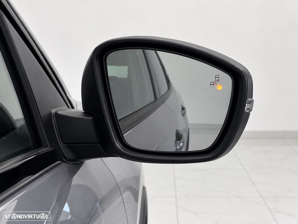 Peugeot 2008 1.2 Hybrid Allure e-DCS6 - 27