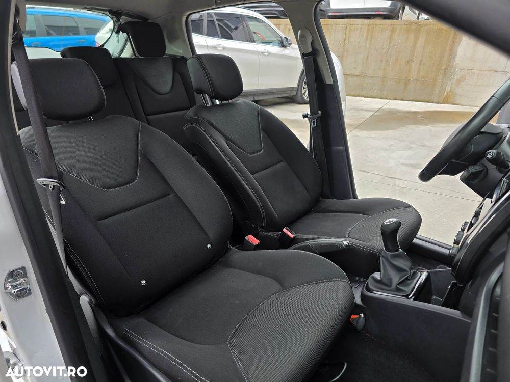 Renault Clio IV 0.9 Energy TCe Dynamique - 10