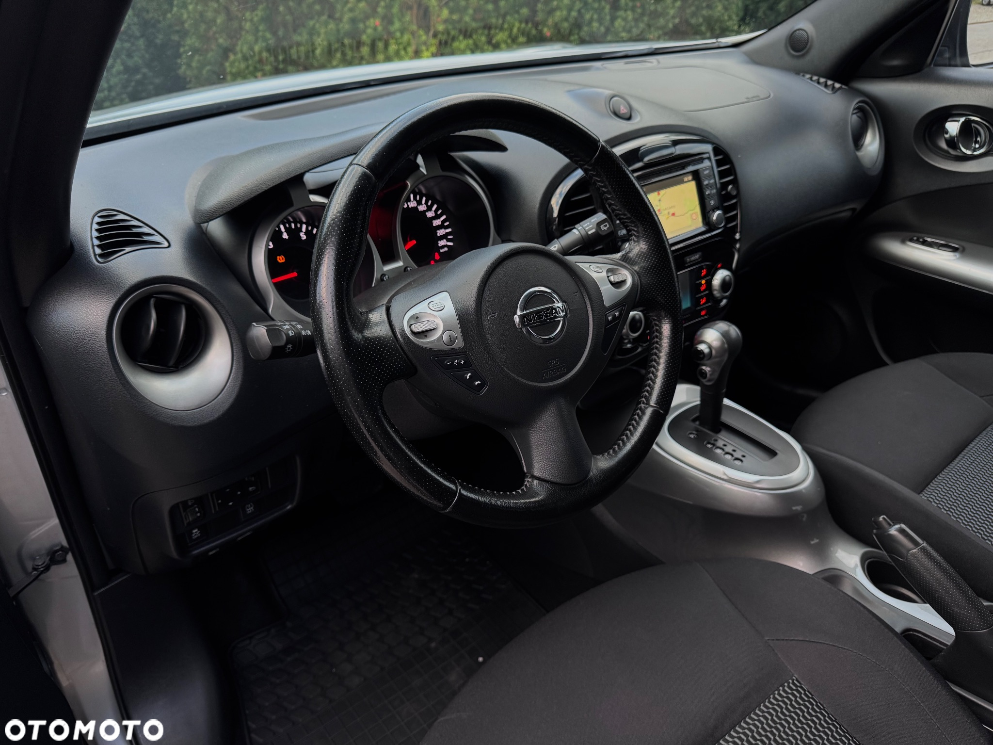 Nissan Juke 1.6 Acenta Xtronic - 27