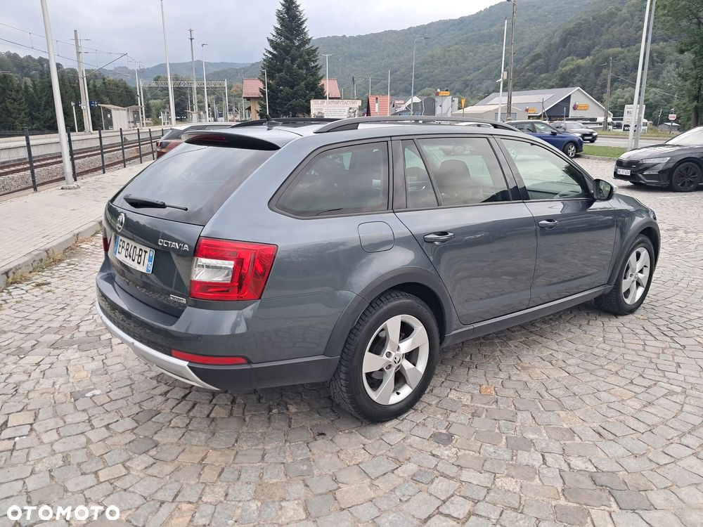 Skoda Octavia 2.0 TDI (Green tec) 4x4 DSG Scout - 24