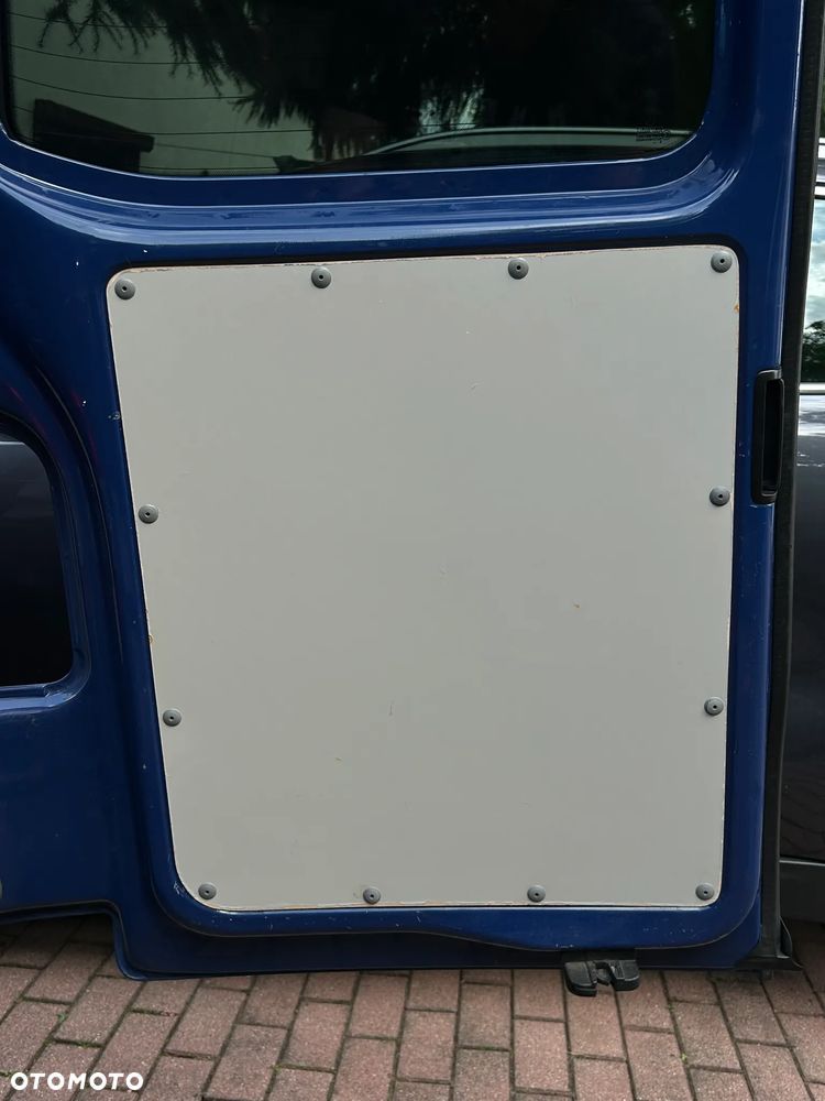 Volkswagen Caravelle L1 Trendline - 14