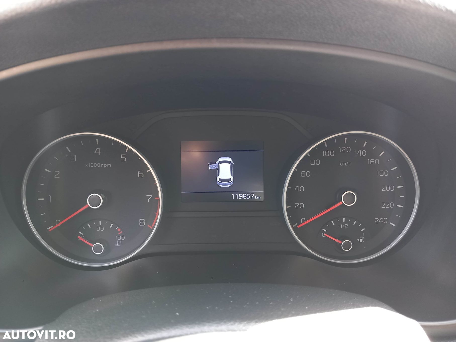 Kia Sportage 1.6 T-GDI 7DCT 4x2 Style - 11