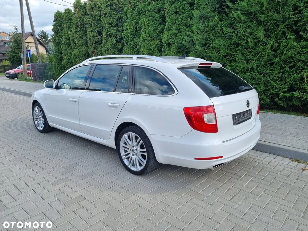 Skoda Superb 2.0 TDI Elegance - 3