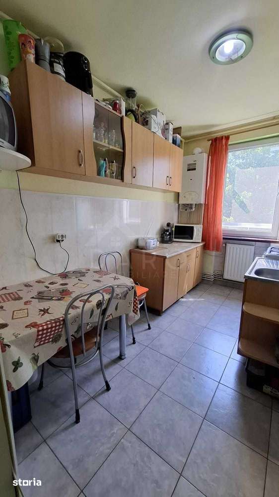 De vanzare Apartament cu 3 camere — fotografia 3