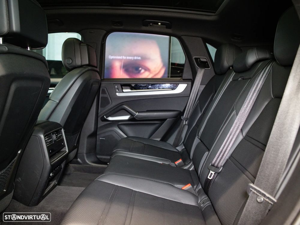 Porsche Cayenne S E-Hybrid - 39
