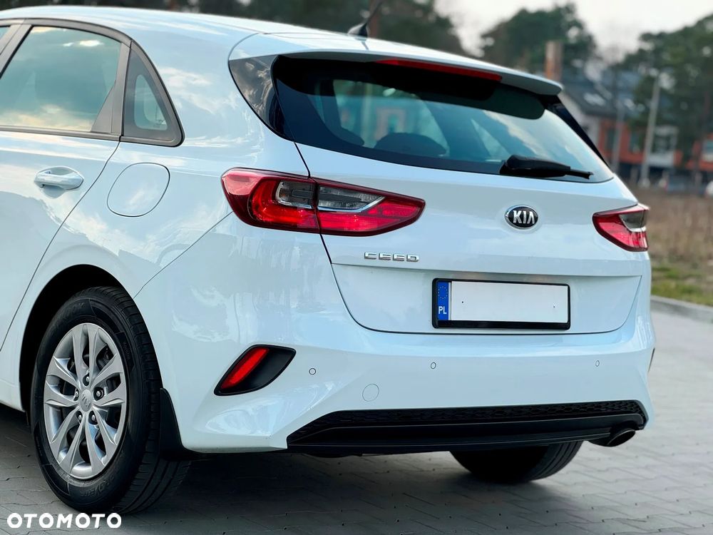 Kia Ceed - 17