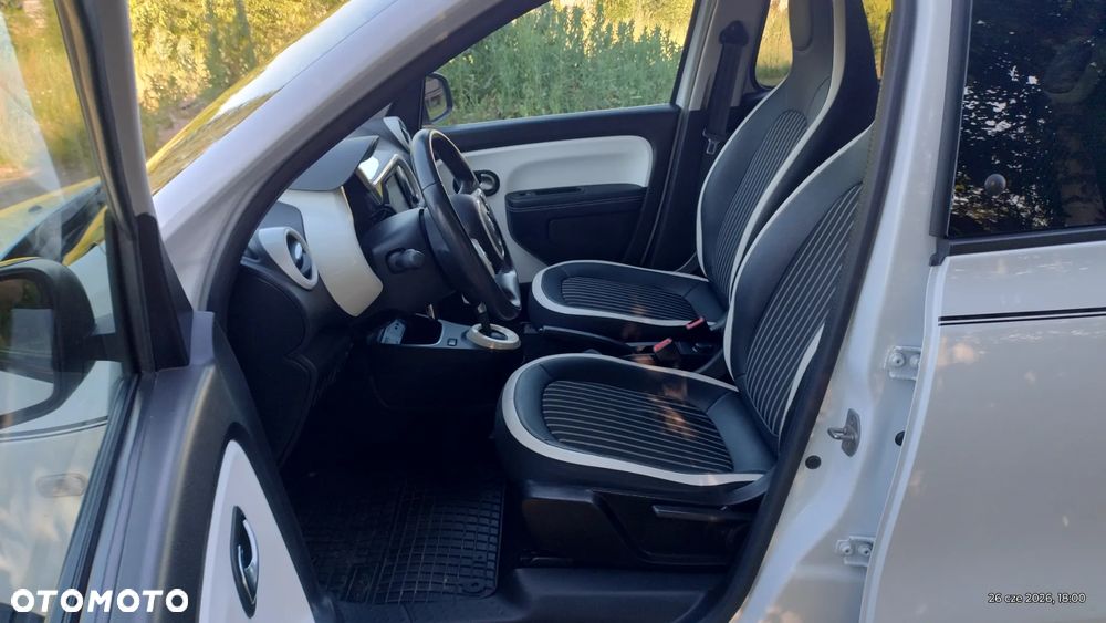 Renault Twingo TCe 90 EDC INTENS - 13