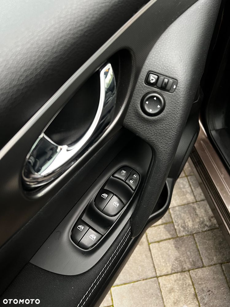 Nissan Qashqai 1.2 DIG-T N-Connecta - 4