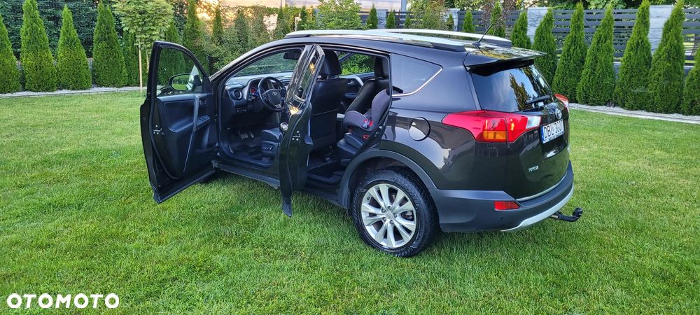 Toyota RAV4 - 6