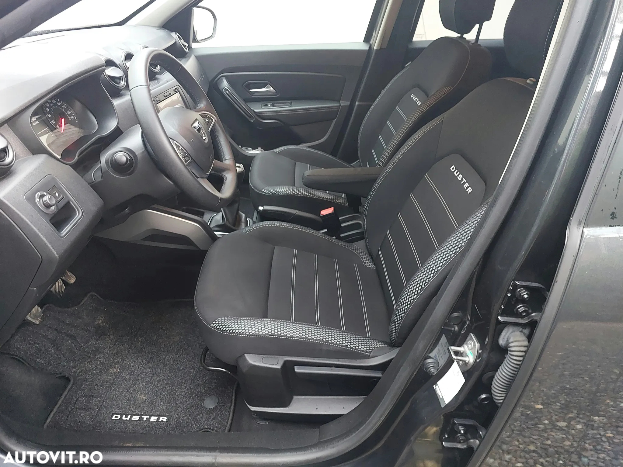 Dacia Duster dCi 110 FAP 4x4 Prestige - 19