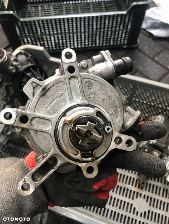 mercedes m157 a278 pompa vacum vakum a2762300165 - 2