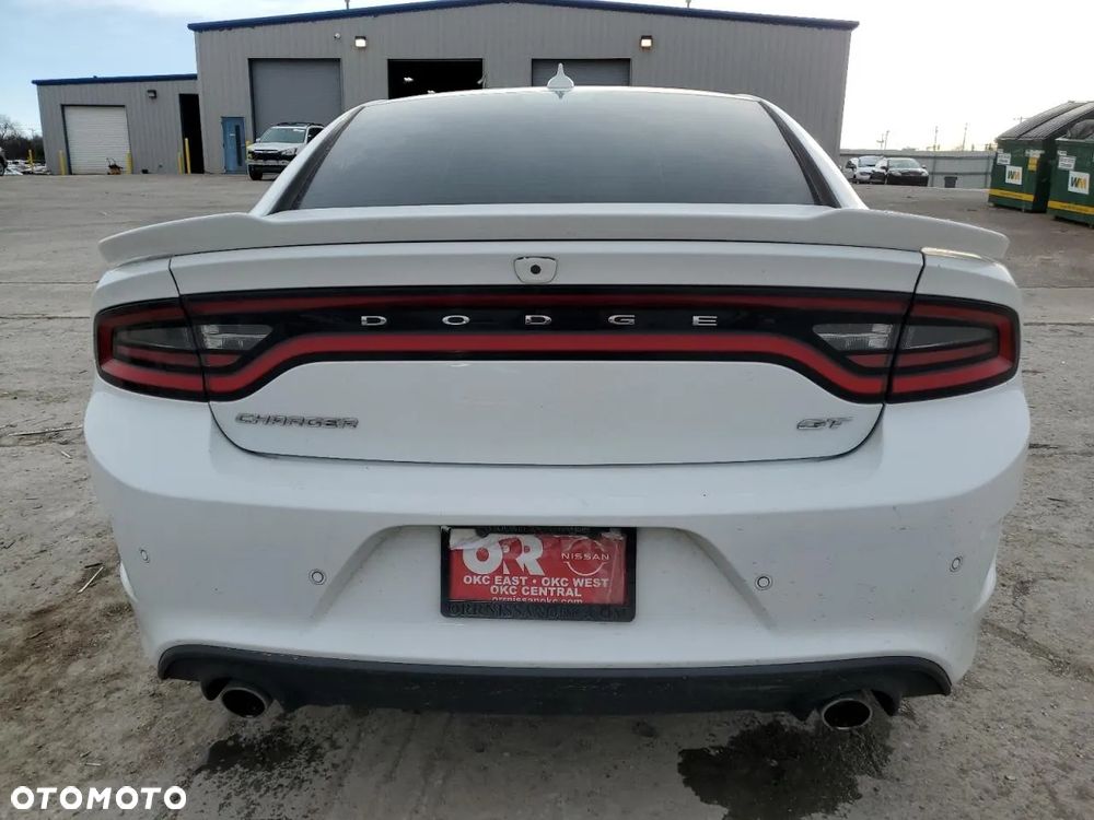 Dodge Charger 3.6 SXT AWD - 6