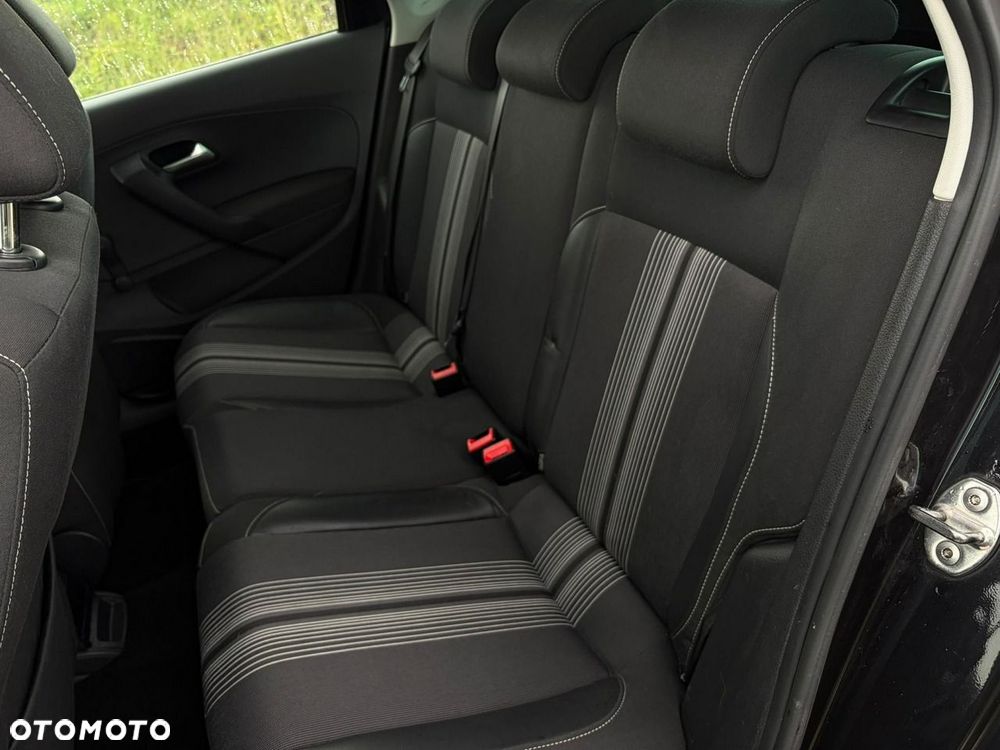 Volkswagen Polo - 15