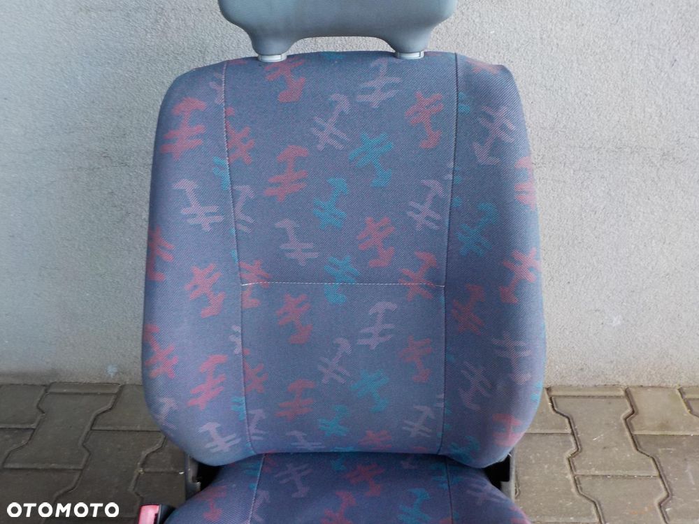 VW LT SPRINTER 96- FOTEL KIEROWCY PNEUMATYCZNY ISRI POMPOWANY - 4
