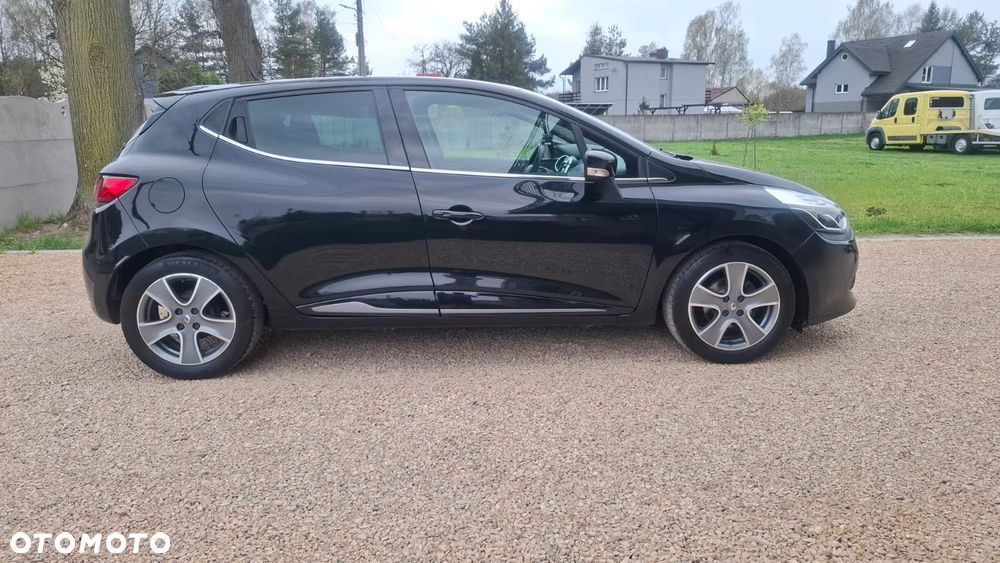 Renault Clio 1.2 16V 75 LIMITED - 6