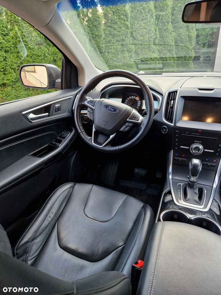 Ford Edge 2.0 EcoBlue Twin-Turbo 4WD Titanium - 17