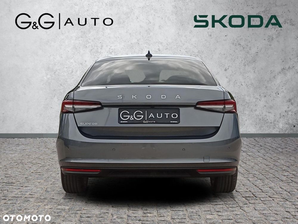 Skoda Superb 2.0 TDI SCR Edition 130 DSG - 6