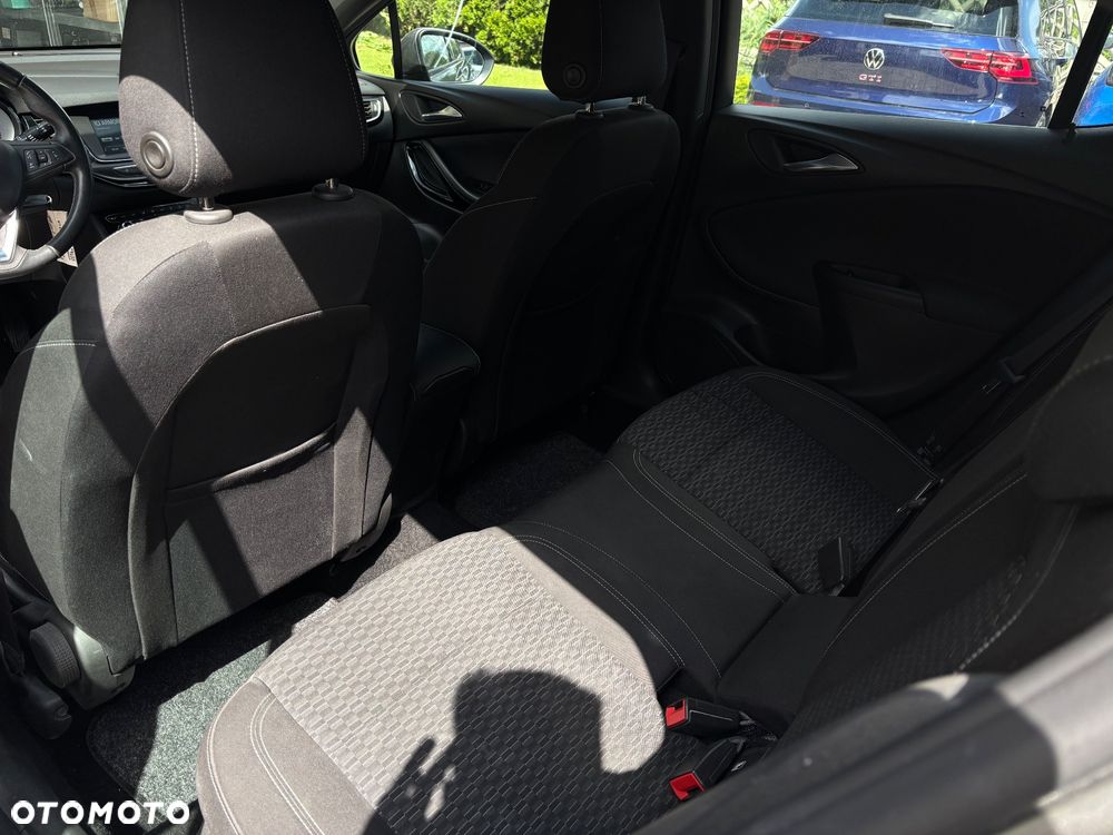 Opel Astra 1.6 D (CDTI) Start/Stop Innovation - 15