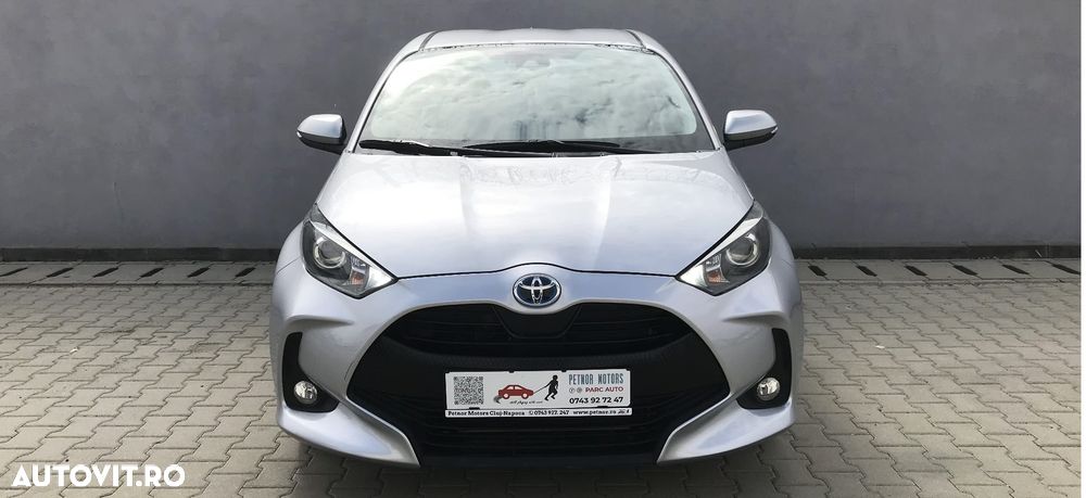 Toyota Yaris - 11