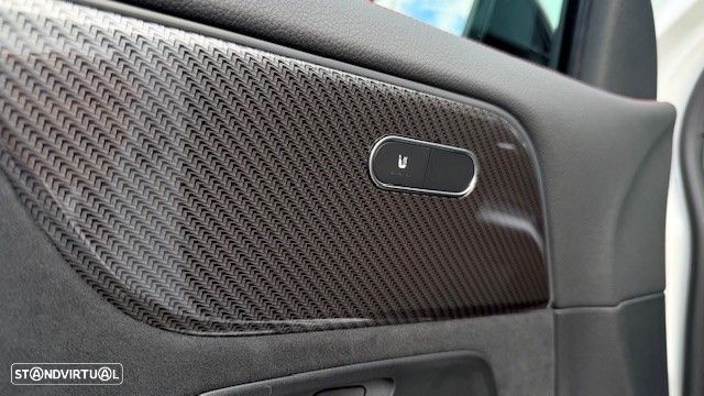 Mercedes-Benz GLA 180 d AMG Line - 17