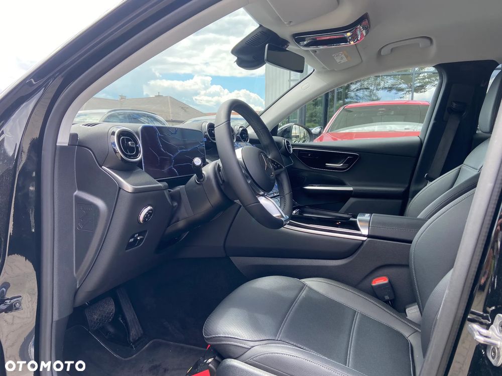 Mercedes-Benz GLC 220 d mHEV 4-Matic Avantgarde - 6