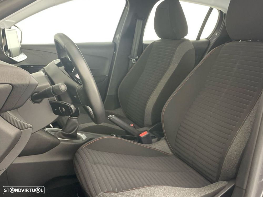 Peugeot 208 1.2 PureTech Active - 16