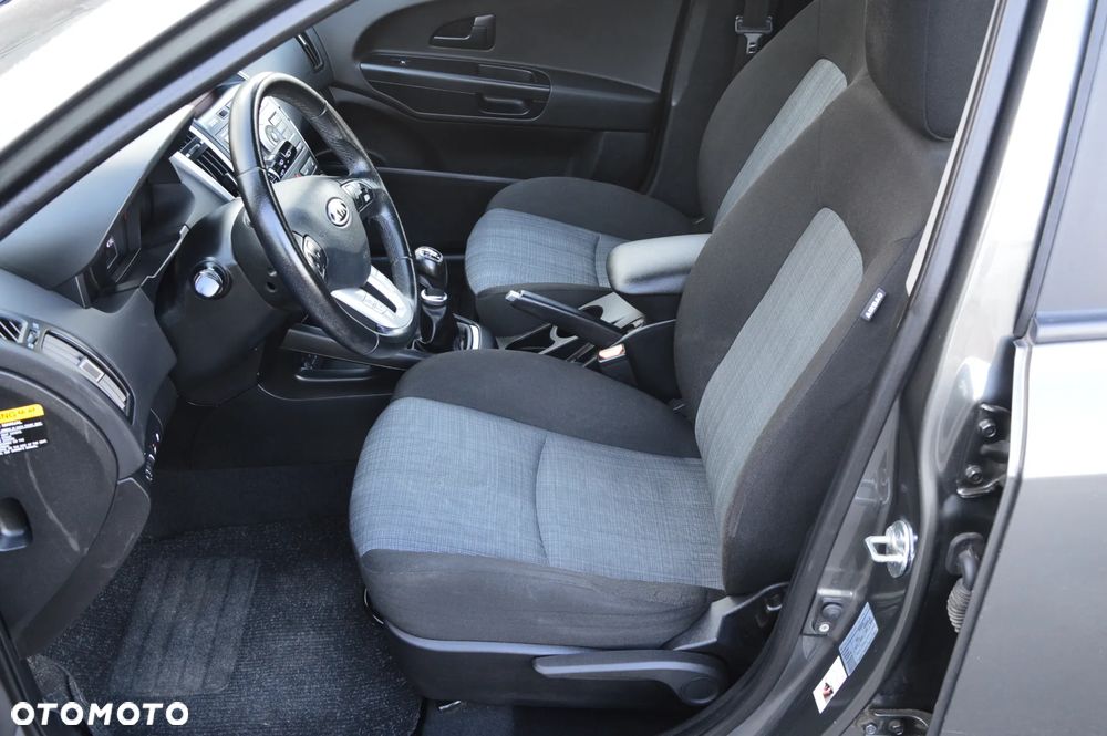 Kia Ceed 1.4 CVVT Dream-Team Edition - 5