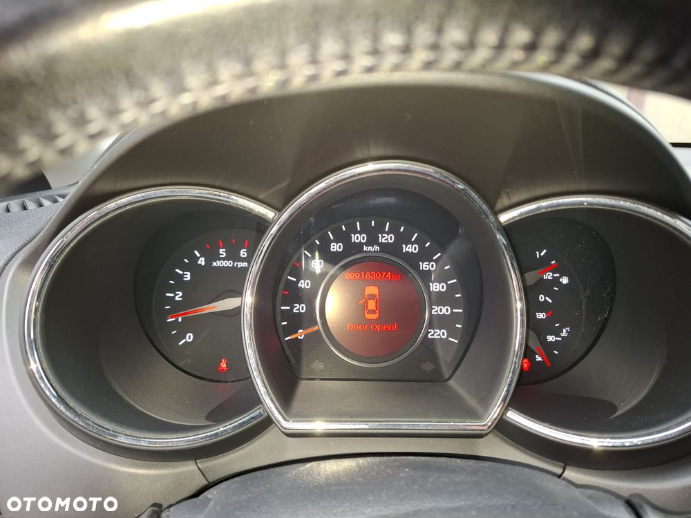 Kia Rio 1.1 crdi L - 11