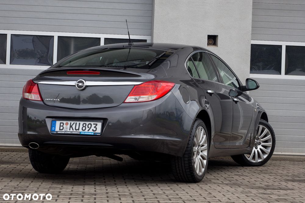 Opel Insignia 1.8 - 7