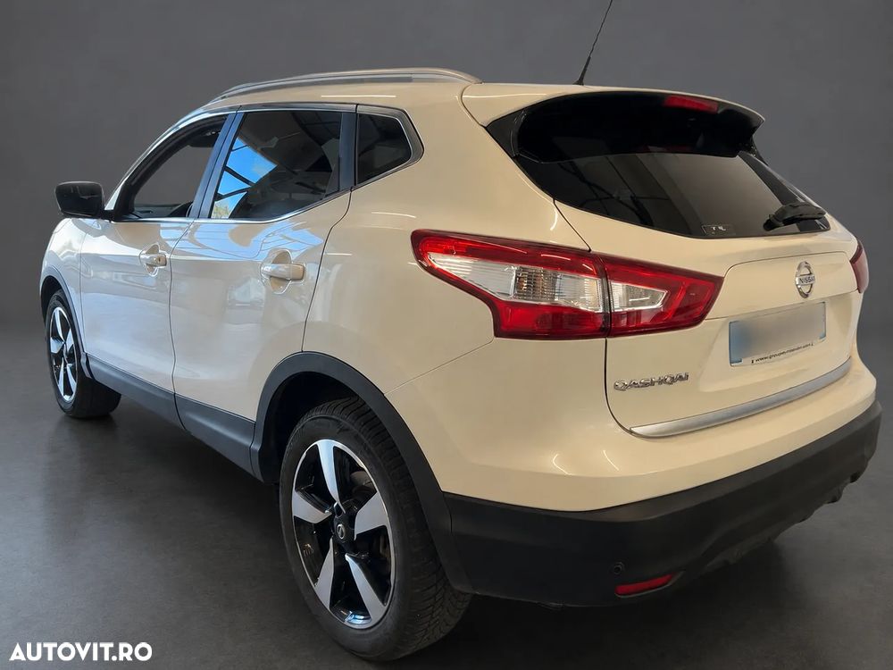 Nissan Qashqai 1.2 DIG-T Start/Stop X-TRONIC Tekna - 2