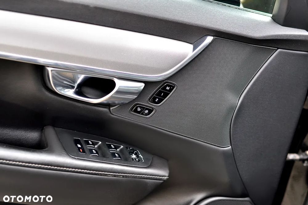 Volvo V90 D4 Geartronic Inscription - 36