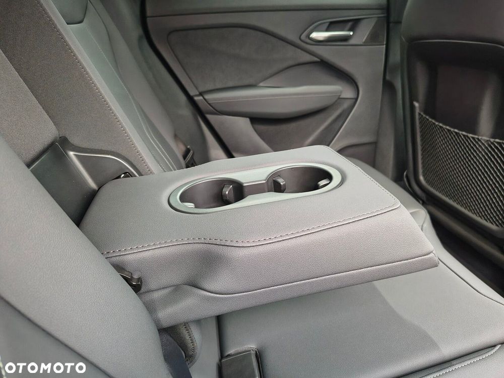 Audi Q3 35 TFSI S tronic - 28