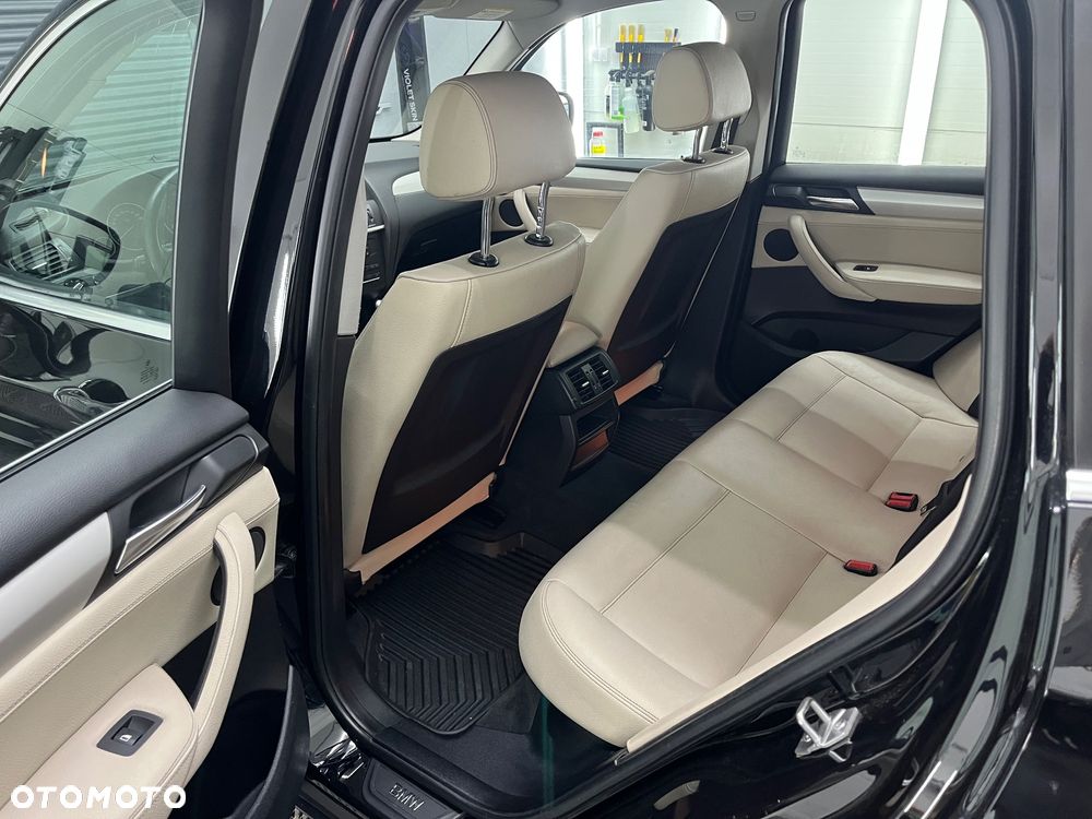 BMW X3 xDrive20d - 18