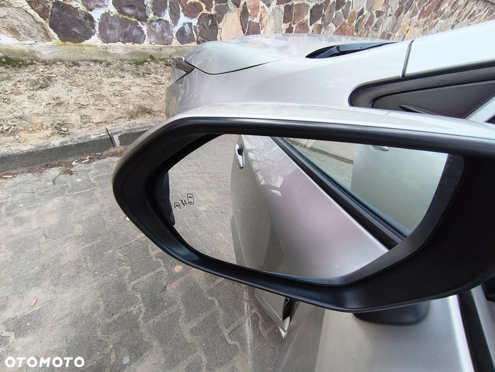 Toyota Corolla 1.2 Turbo Team Deutschland - 31