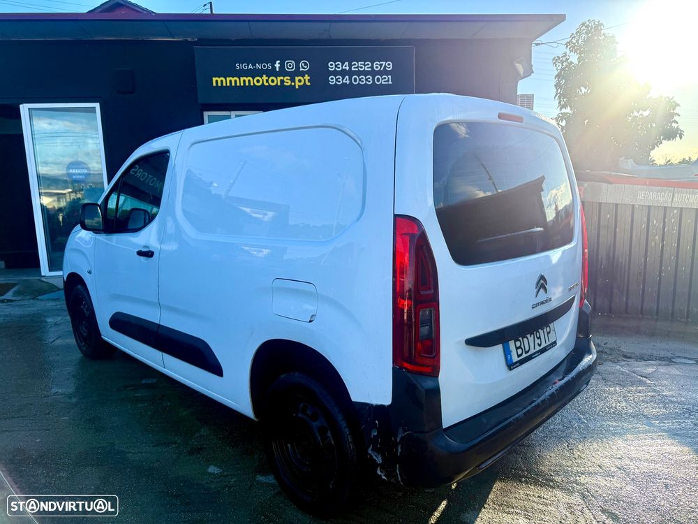 Citroën Berlingo C/ PORTA INTEIRA TRASEIRA - 47