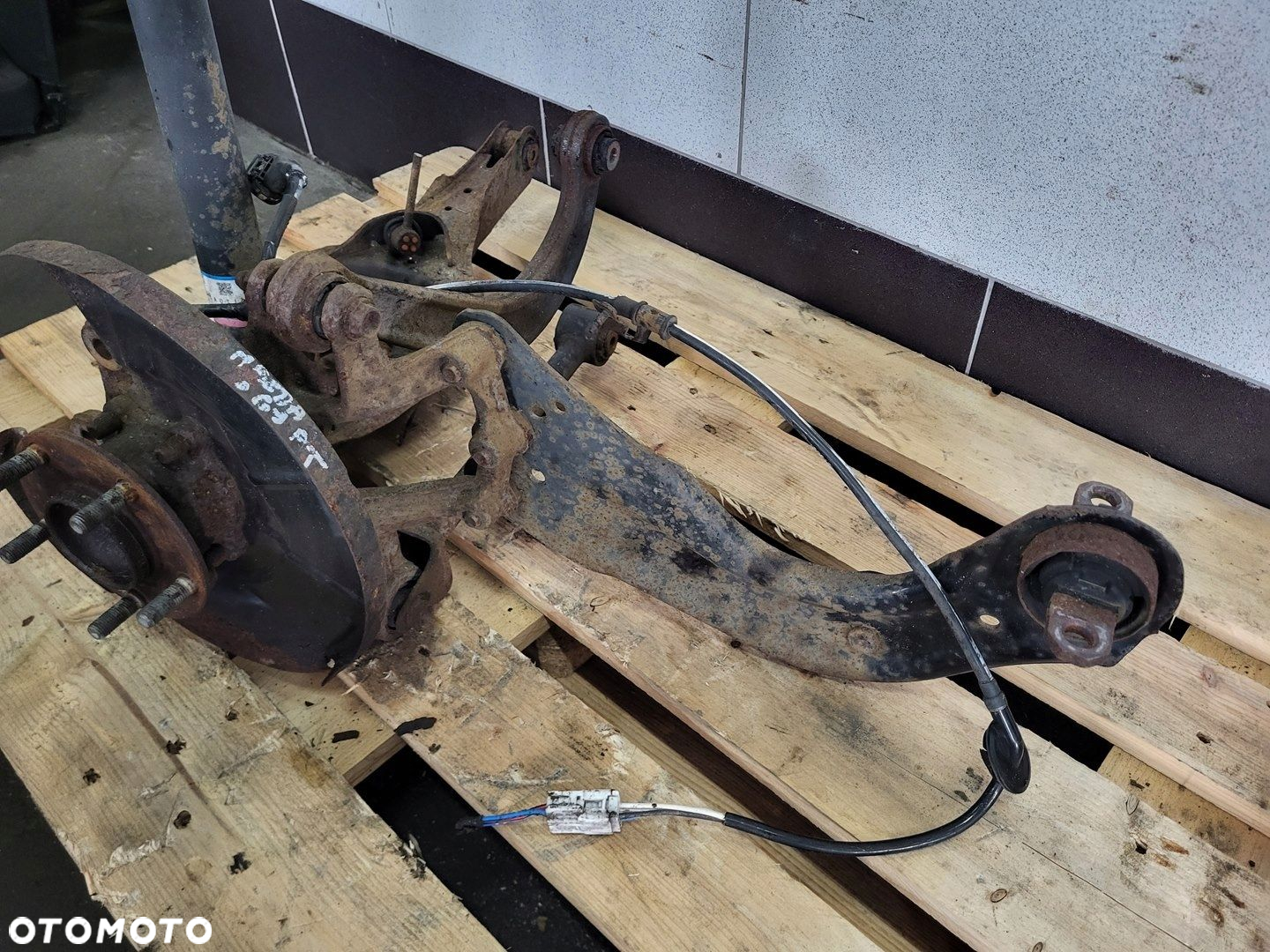 piasta wahacz amortyzator czujnik prawy tył MAZDA 6 III GJ LIFT 2.2 D - 8