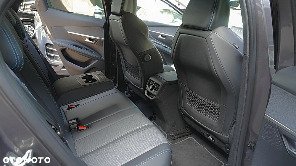 Peugeot 3008 1.2 PureTech Allure Pack S&S EAT8 - 15