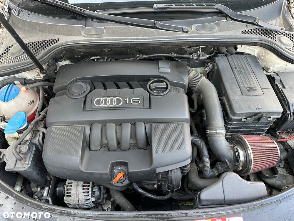 Audi A3 3-drzwiowe 1.6 S Line Sportpaket plus - 29